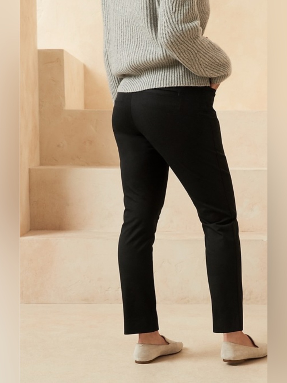 Banana Republic Black Curvy Sloan Fit Pants Size-12 Minimalist Chic